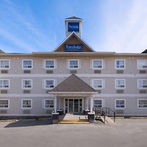 Travelodge By Wyndham Fort Mcmurray